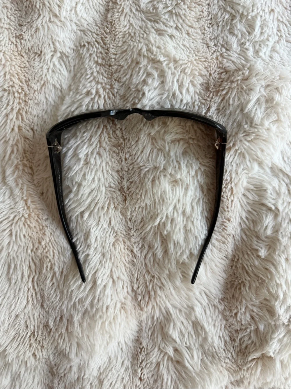 CHANEL Black Frame Sunglasses with Brown Gradient Lenses